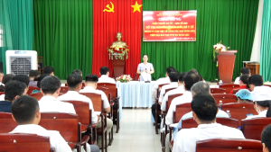Giám đốc sở Y tế Đồng Nai làm việc với các địa phương về...