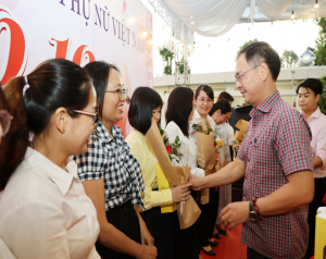 UBND PHƯỜNG XUÂN LỘC HỌP MẶT KỶ NIỆM NGÀY THÀNH LẬP HỘI LIÊN HIỆP PHỤ NỮ VIỆT NAM