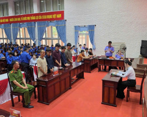 Cảnh tỉnh từ phiên tòa giả định – Nói không với bạo lực và tin xấu trên không gian mạng