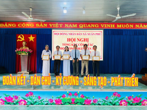 HỘI ĐỒNG NHÂN DÂN XÃ XUÂN PHÚ TỔ CHỨC THÀNH CÔNG HỘI NGHỊ TỔNG KẾT HOẠT ĐỘNG NHIỆM KỲ 2021-2026