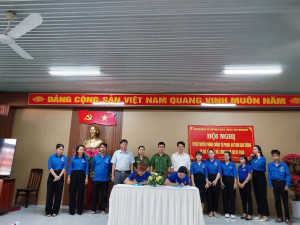 CÔNG AN XÃ TUYÊN TRUYỀN PHÁP LUẬT ĐẾN CÁN BỘ, ĐOÀN VIÊN, HỘI VIÊN VÀ NHÂN DÂN XÃ XUÂN PHÚ