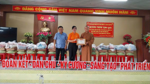 XUÂN PHÚ TỔ CHỨC TRAO 200 PHẦN QUÀ CHO HỘ NGHÈO, HỘ KHÓ KHĂN, TRẺ EM KHUYẾT TẬT, MỒ CÔI NHÂN DỊP CHÀO MỪNG THÀNH LẬP THÀNH PHỐ ĐỒNG NAI VÀ CÔNG TÁC DÂN VẬN ĐỢT 1 NĂM 2026
