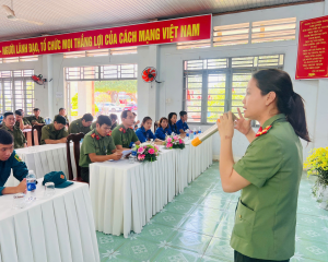 CÔNG AN XÃ XUÂN PHÚ CHỦ ĐỘNG PHÒNG NGỪA, KIÊN QUYẾT NGĂN CHẶN THÔNG TIN ĐỘC HẠI TRÊN KHÔNG GIAN MẠNG
