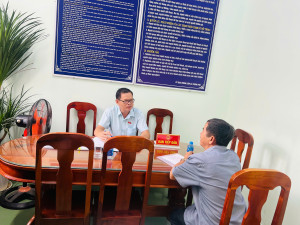 Đại biểu HĐND xã Xuân Phú thực hiện tiếp công dân định kỳ