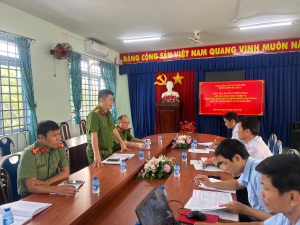 CẤP ỦY CHI BỘ CÔNG AN XÃ XUÂN PHÚ LÀM VIỆC VỚI ĐOÀN KIỂM TRA SỐ 14 CỦA ỦY BAN KIỂM TRA ĐẢNG ỦY XÃ