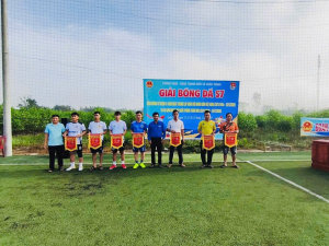 Khai mạc Giải bóng đá sân 7 chào mừng kỷ niệm 81 năm Ngày thành lập Quân đội nhân dân Việt Nam và 36 năm Ngày hội Quốc phòng toàn dân