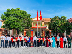 XÃ XUÂN THÀNH TỔ CHỨC LỄ KHEN THƯỞNG HUẤN LUYỆN VIÊN, VẬN ĐỘNG VIÊN ĐẠT THÀNH TÍCH XUẤT SẮC THAM GIA GIẢI WUSHU TẠI ĐẠI HỘI TDTT THÀNH PHỐ ĐỒNG NAI LẦN THỨ I NĂM 2026