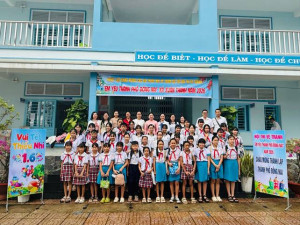 RỘN RẠNG NGÀY HỘI SẮC MÀU NHÂN DỊP QUỐC TẾ THIẾU NHI 1/6