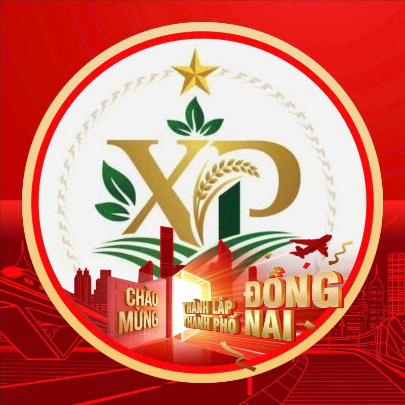 Nhân dân xã Xuân Phú phấn khởi chào mừng sự kiện   thành lập Thành phố Đồng Nai trực thuộc Trung ương