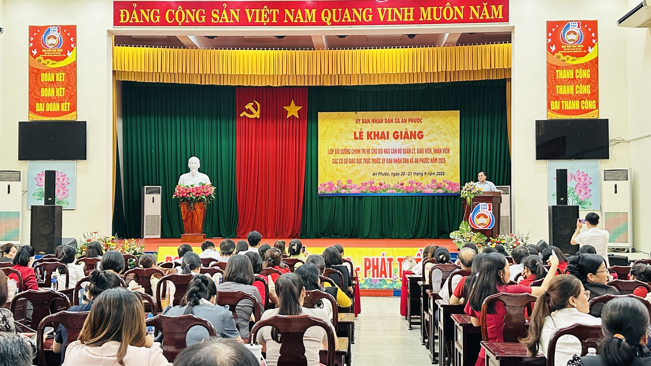 UBND xã An Phước tổ chức lớp bồi dưỡng chính trị hè năm 2025