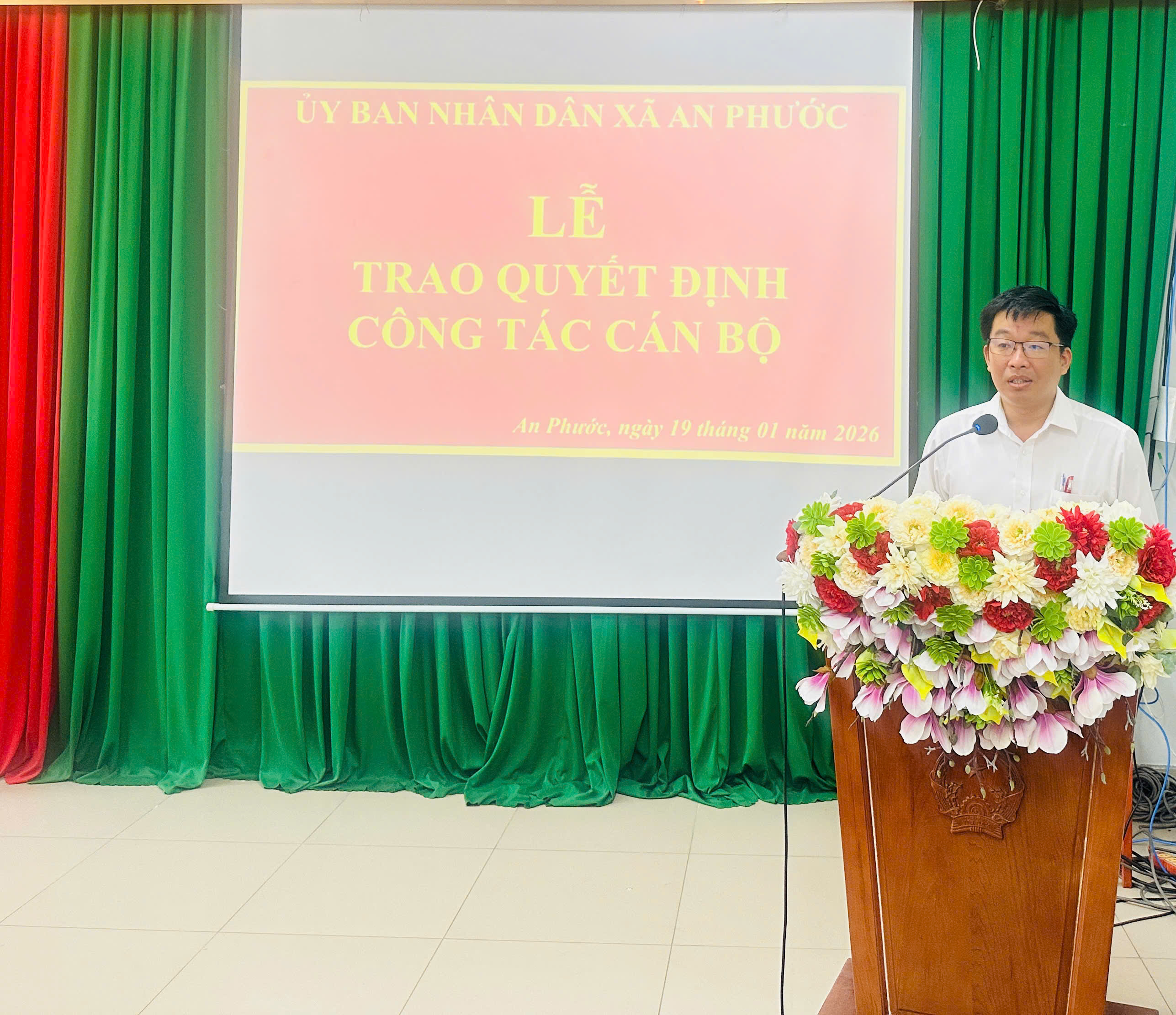 z7445333345181 68ee17e489ca359844f57d2607836a16