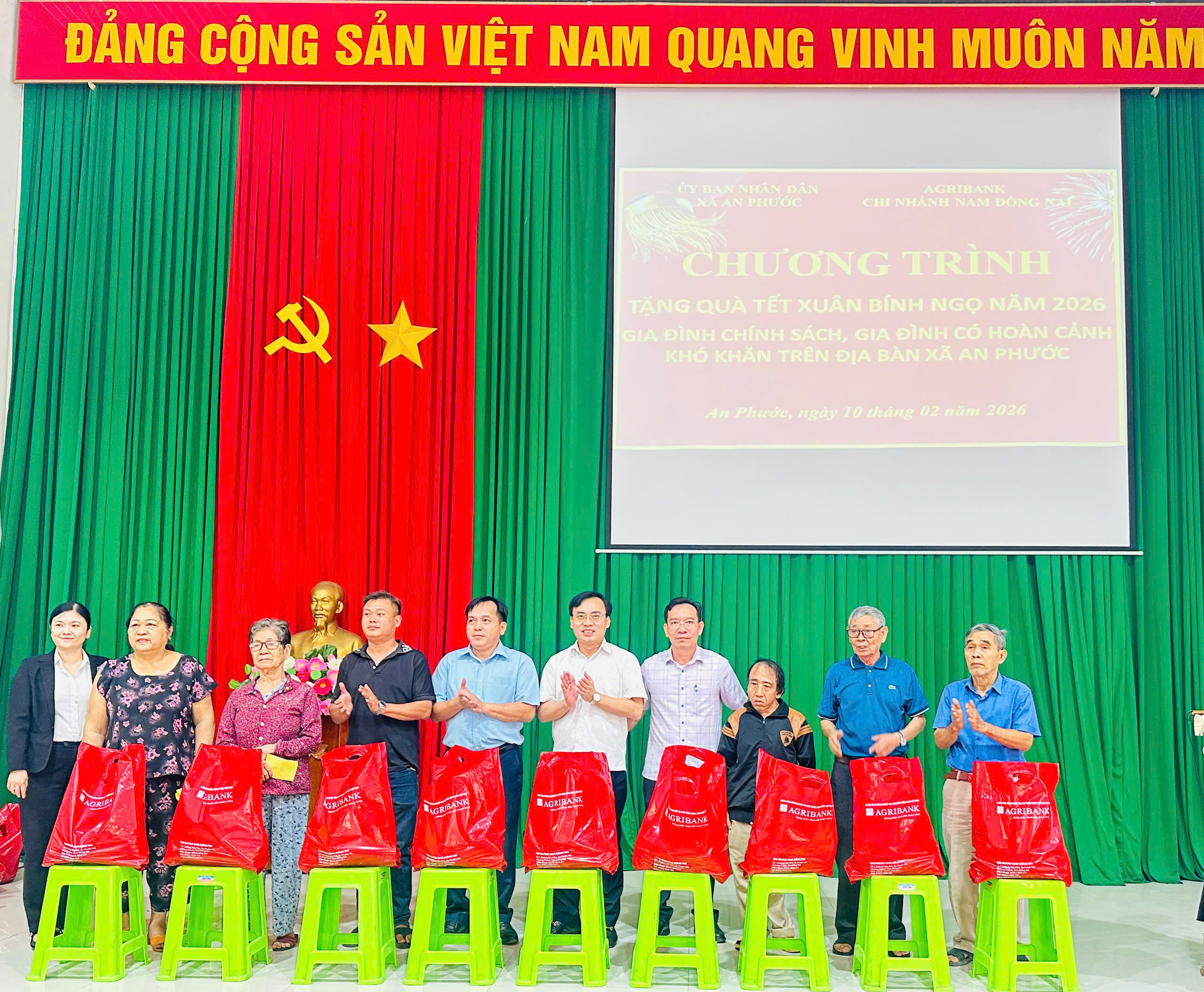 z7521028709496 148947a5be54d11f661c365f85593252