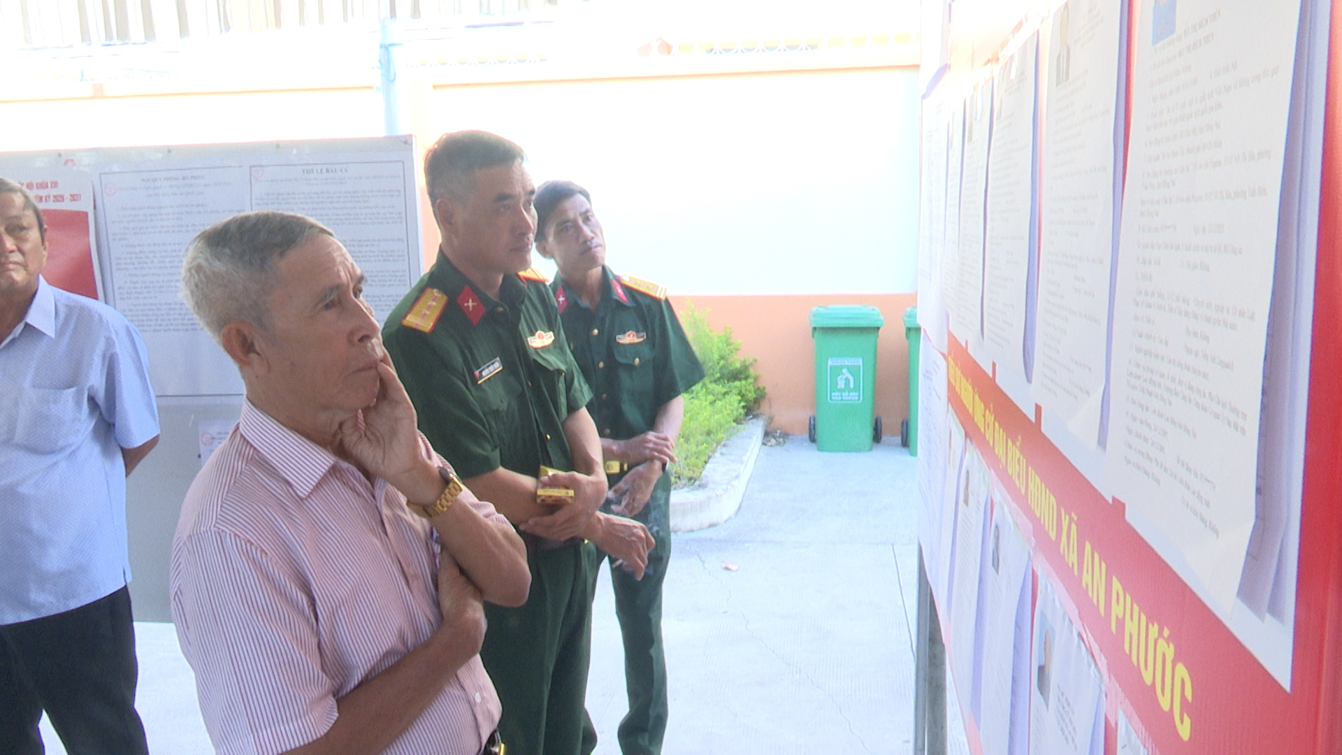 968 5472 MXF 18 39 29 03 Still001