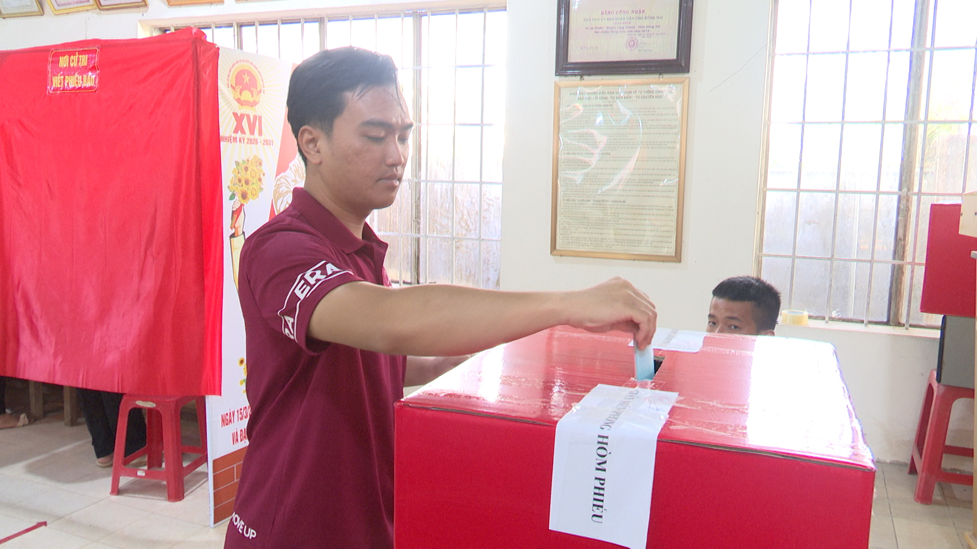 968 5517 MXF 18 45 25 21 Still001