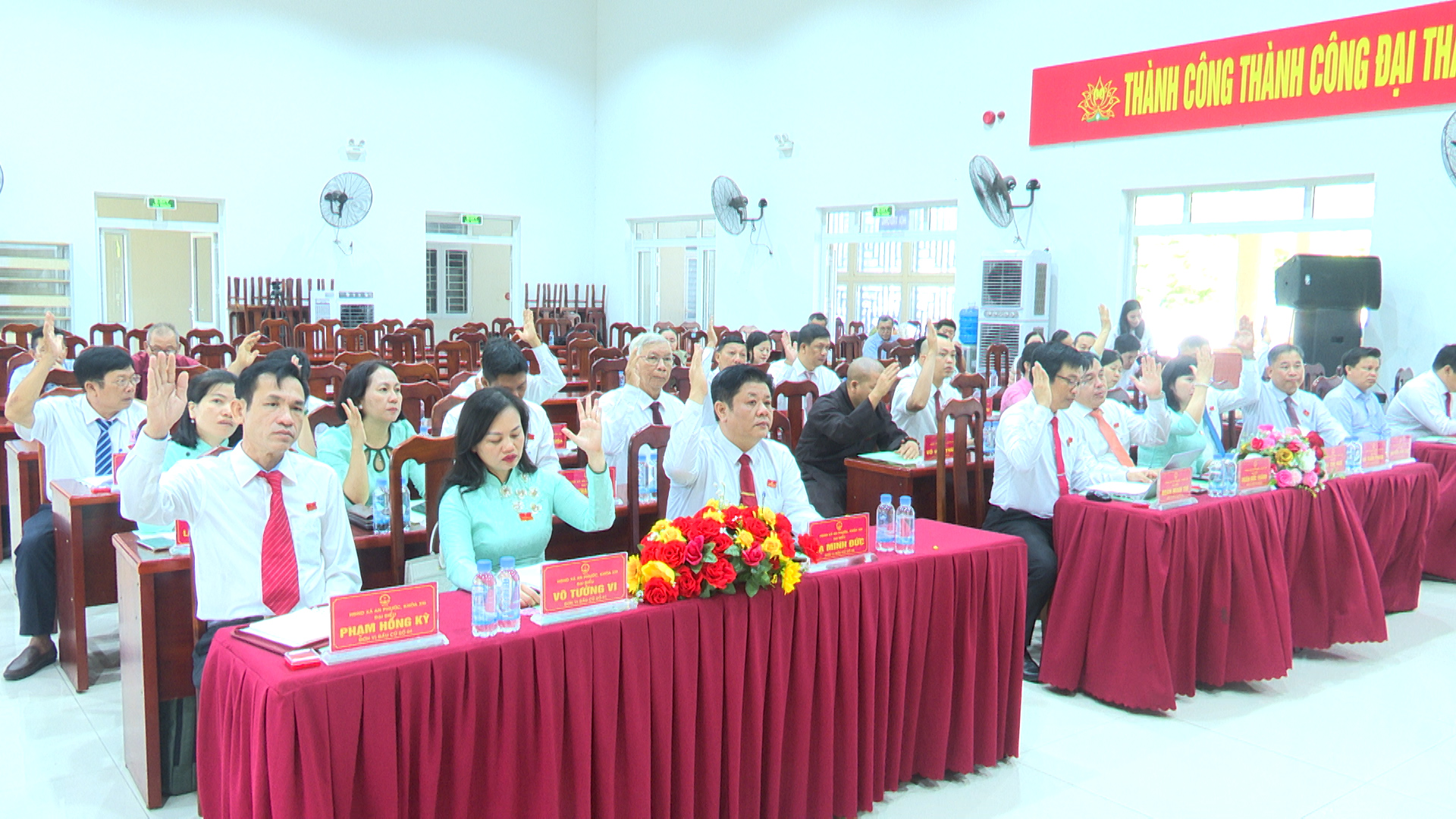 Sequence 01 00 01 30 16 Still005