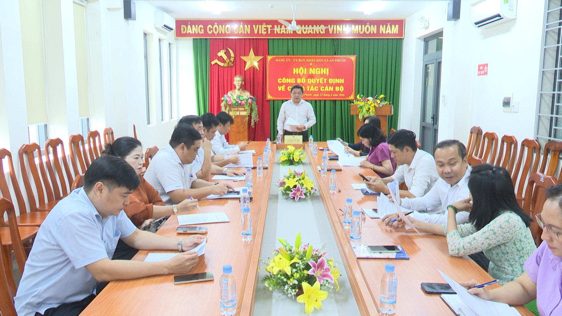 Quang cảnh hội nghị