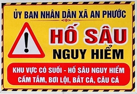 Ấp An Lợi, xã An Phước - Tăng cường tuyên truyền, lắp đặt bảng cảnh báo tại khu vực cống, suối nguy hiểm