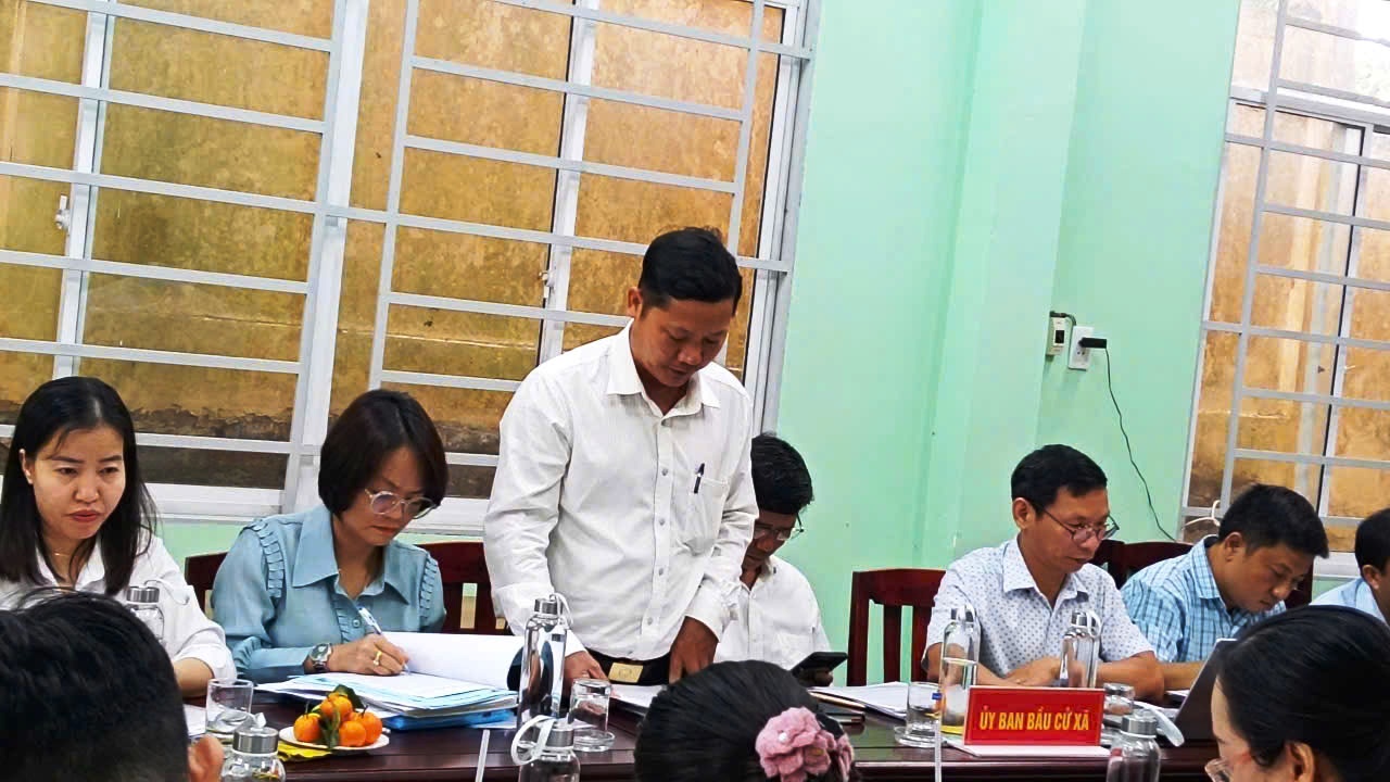 Hình 3