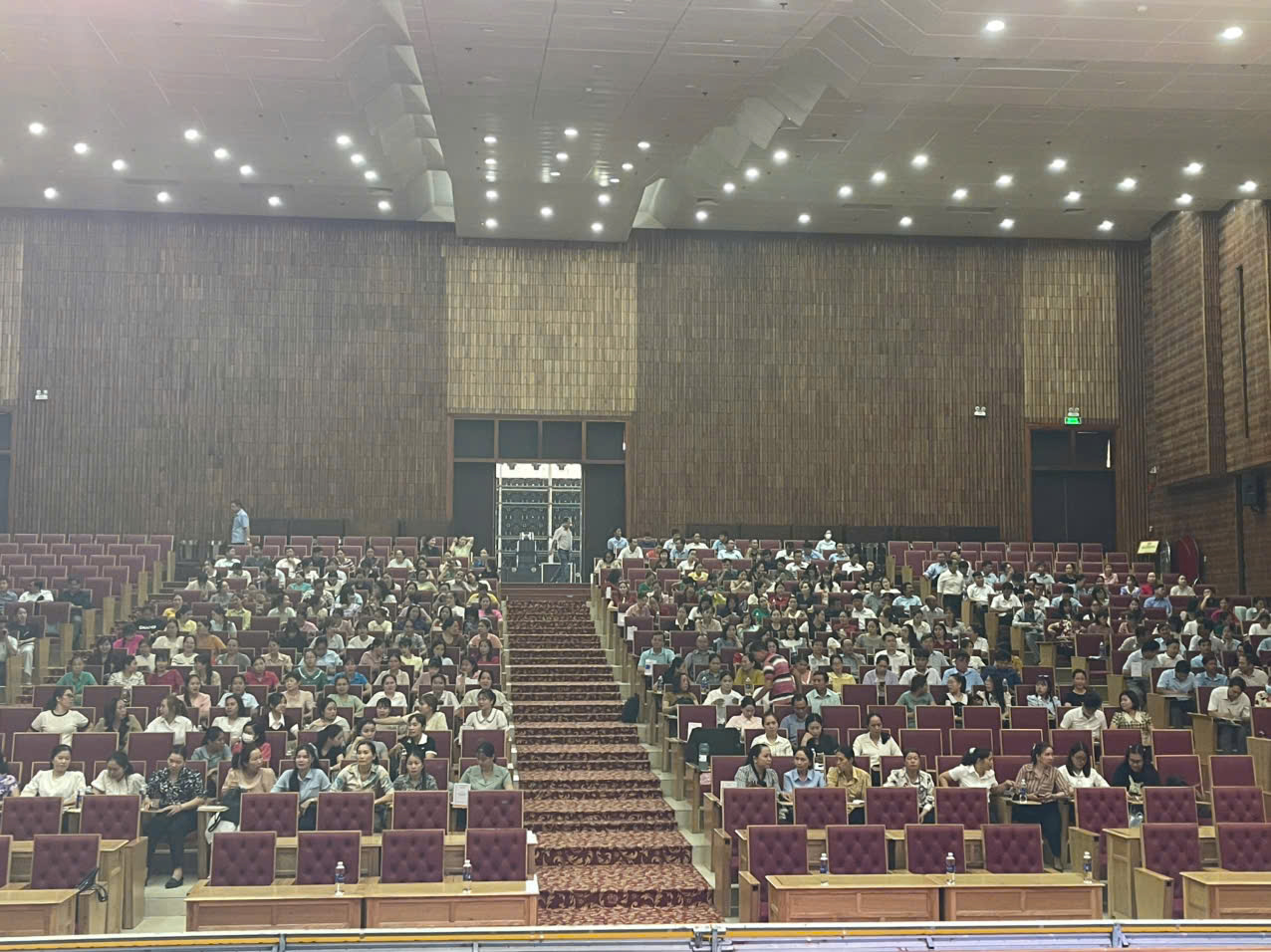 z6926643707914 97424dc9ee80a953b4d38f5c068f53f9