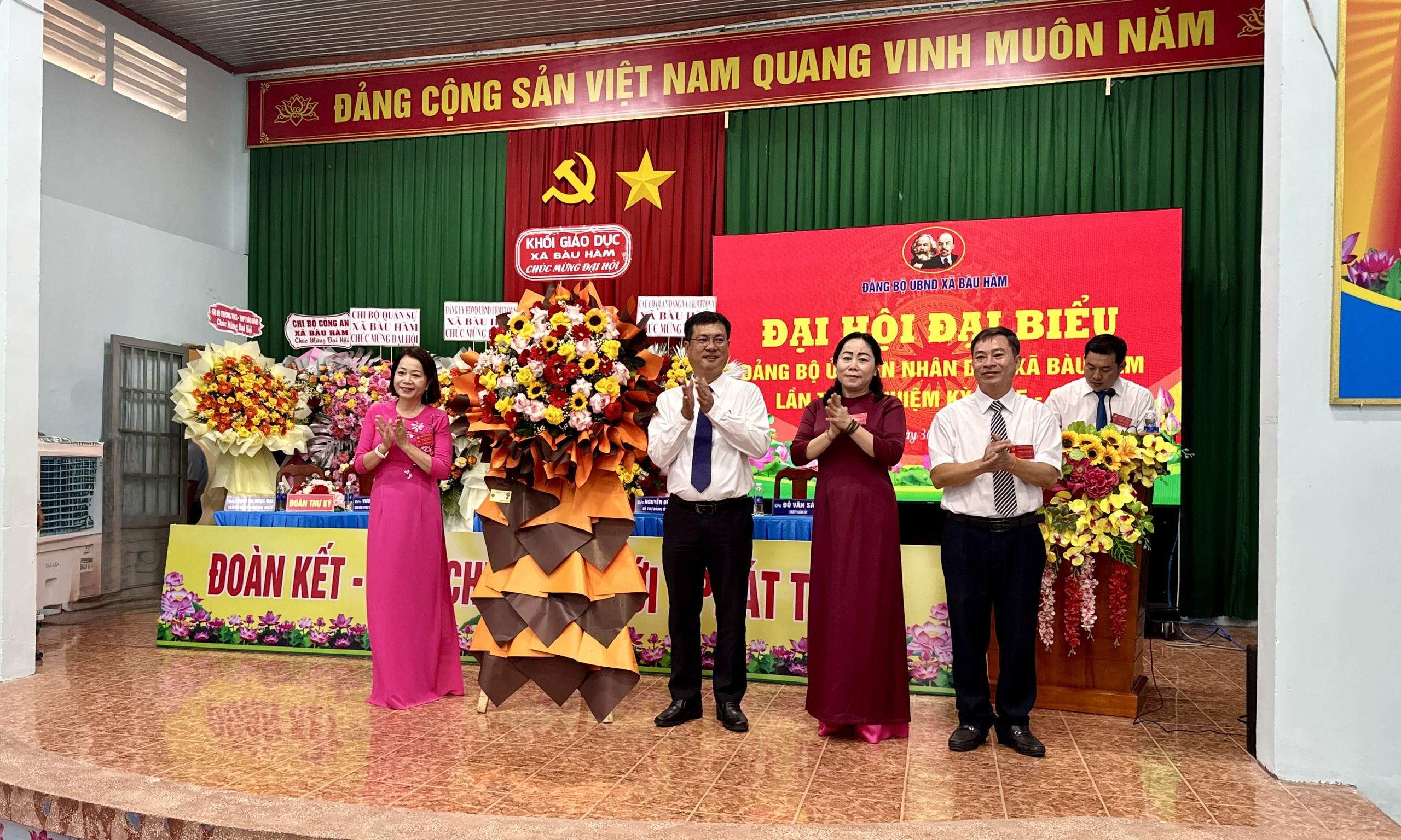 z6877832094897 b7c0f915d976ac9bfea8967373544ba6