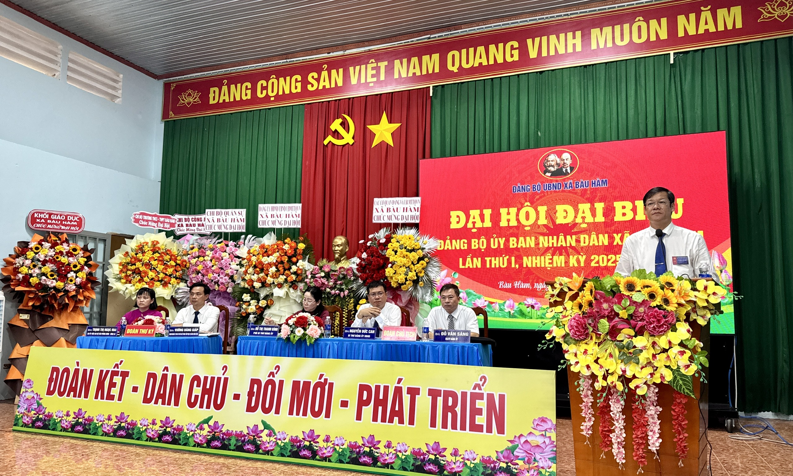 z6877832101646 efeb74d54a28b2273445860460bc80ea