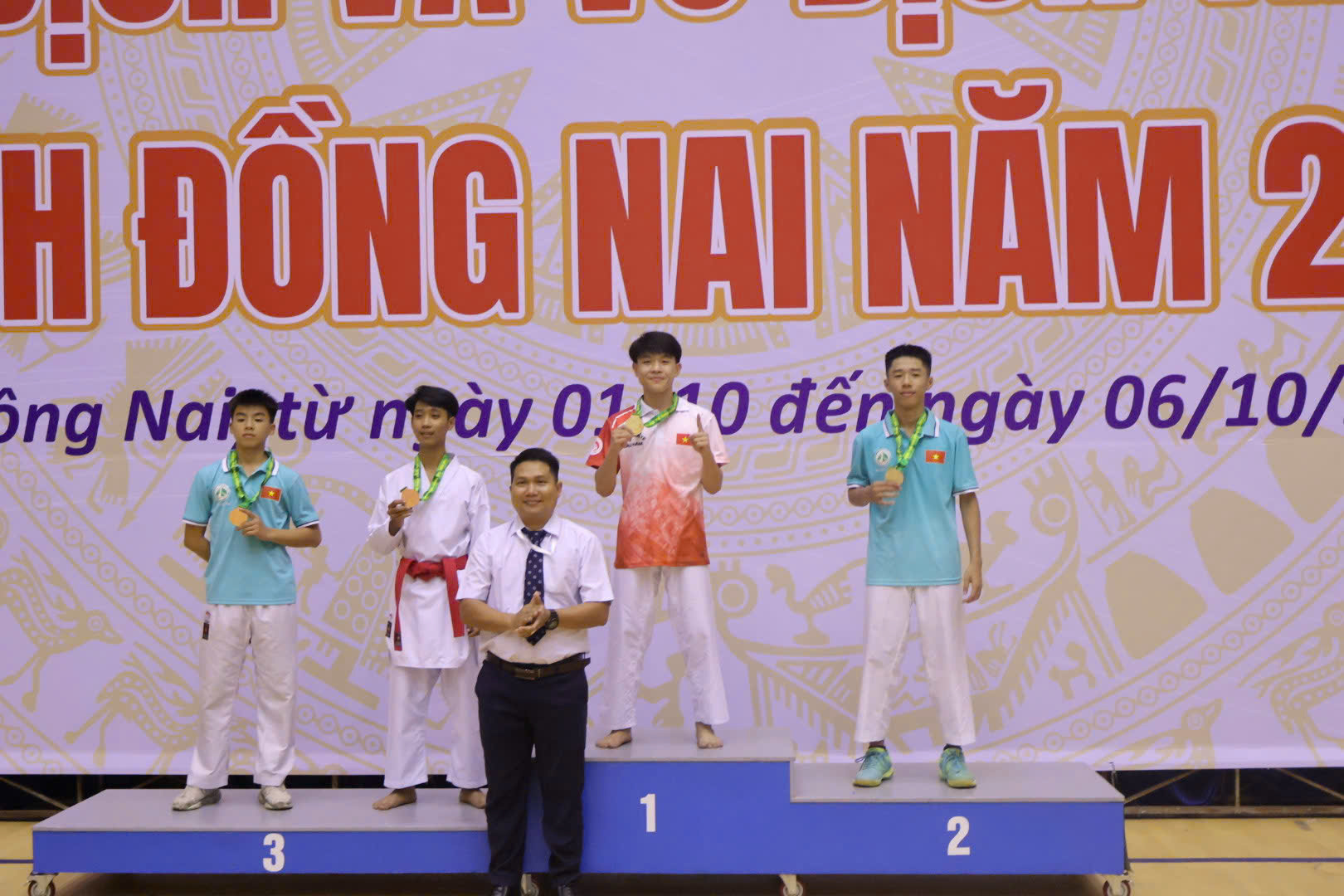 z7074298742241 e6934f081b9f50f0bcbf626ef06078d5