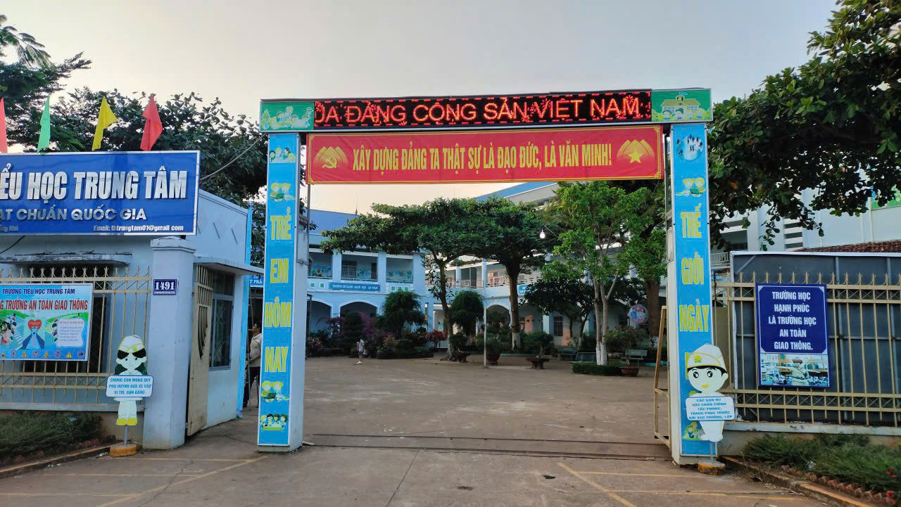 z7447070884105 0f9c5f08050094889526aad68fa2ff5b