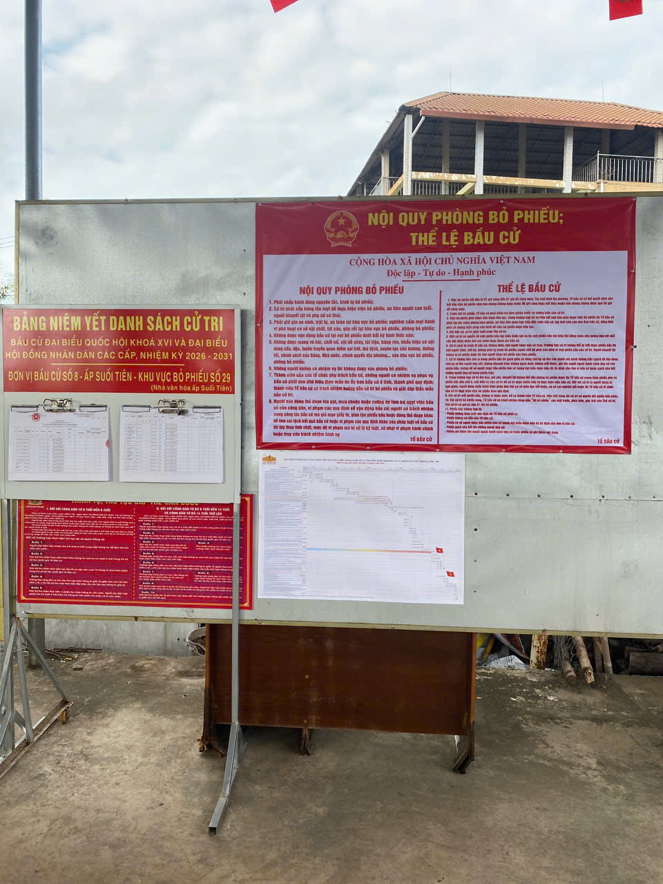 1322371342679483854 (2)