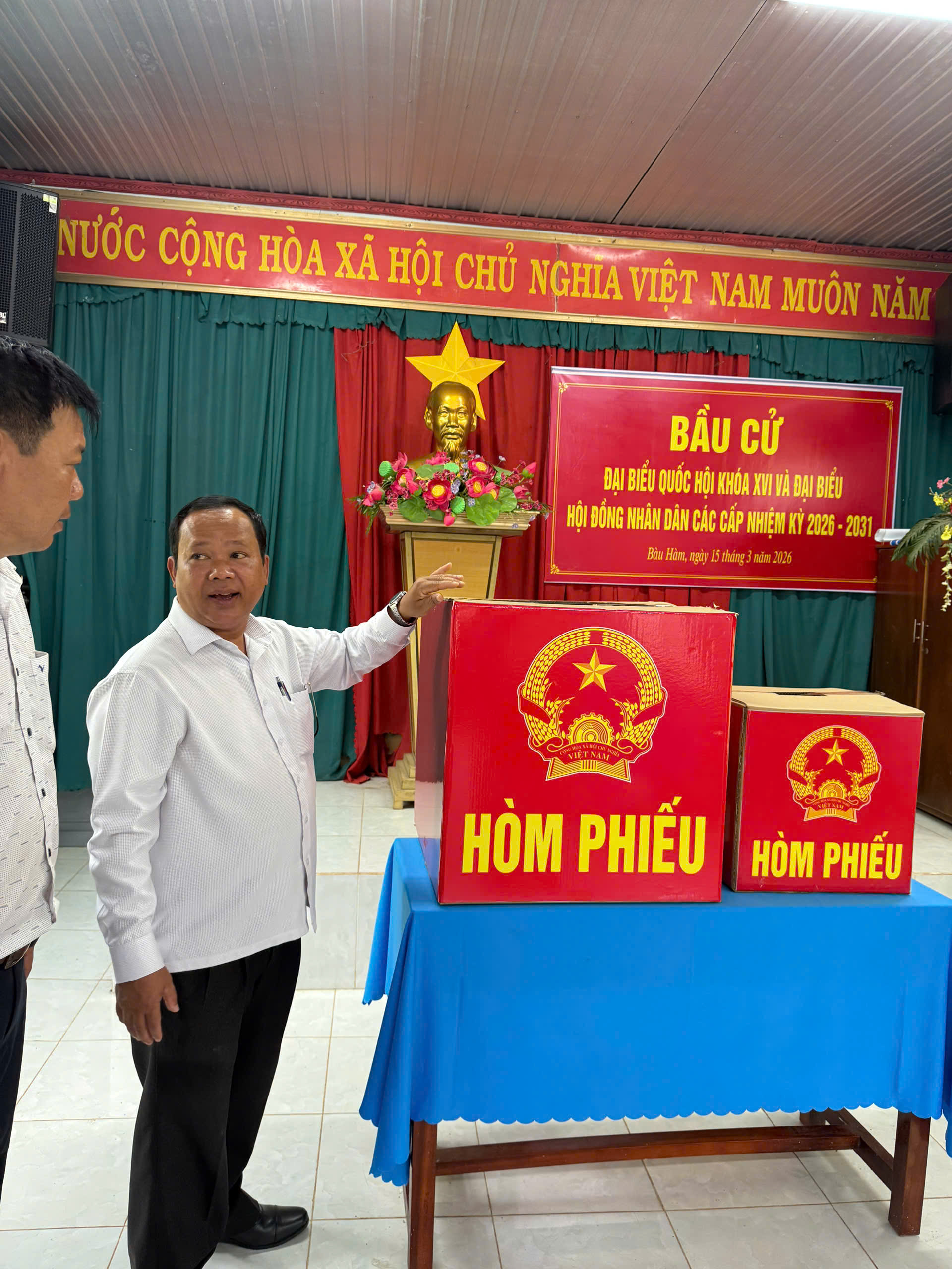 cb878fff5f6bd135887a7