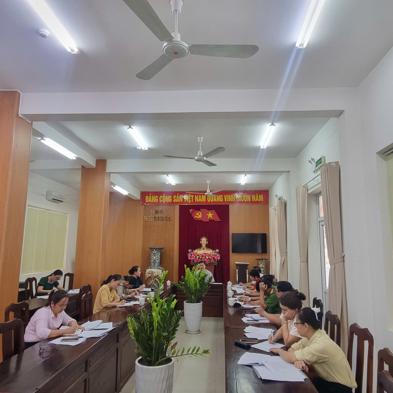 Description: D:\Hinh anh\anh\gen-h-z7756032398069_b59f32f487496ddb26efc7a79e615468.jpg?t=1776691450