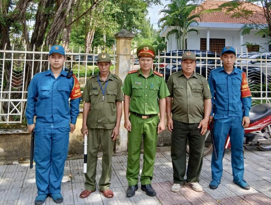 lẻaquan2