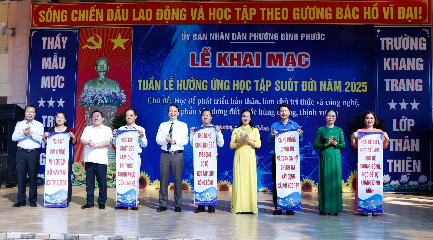 Tuanlehoctapsuotdoi 2