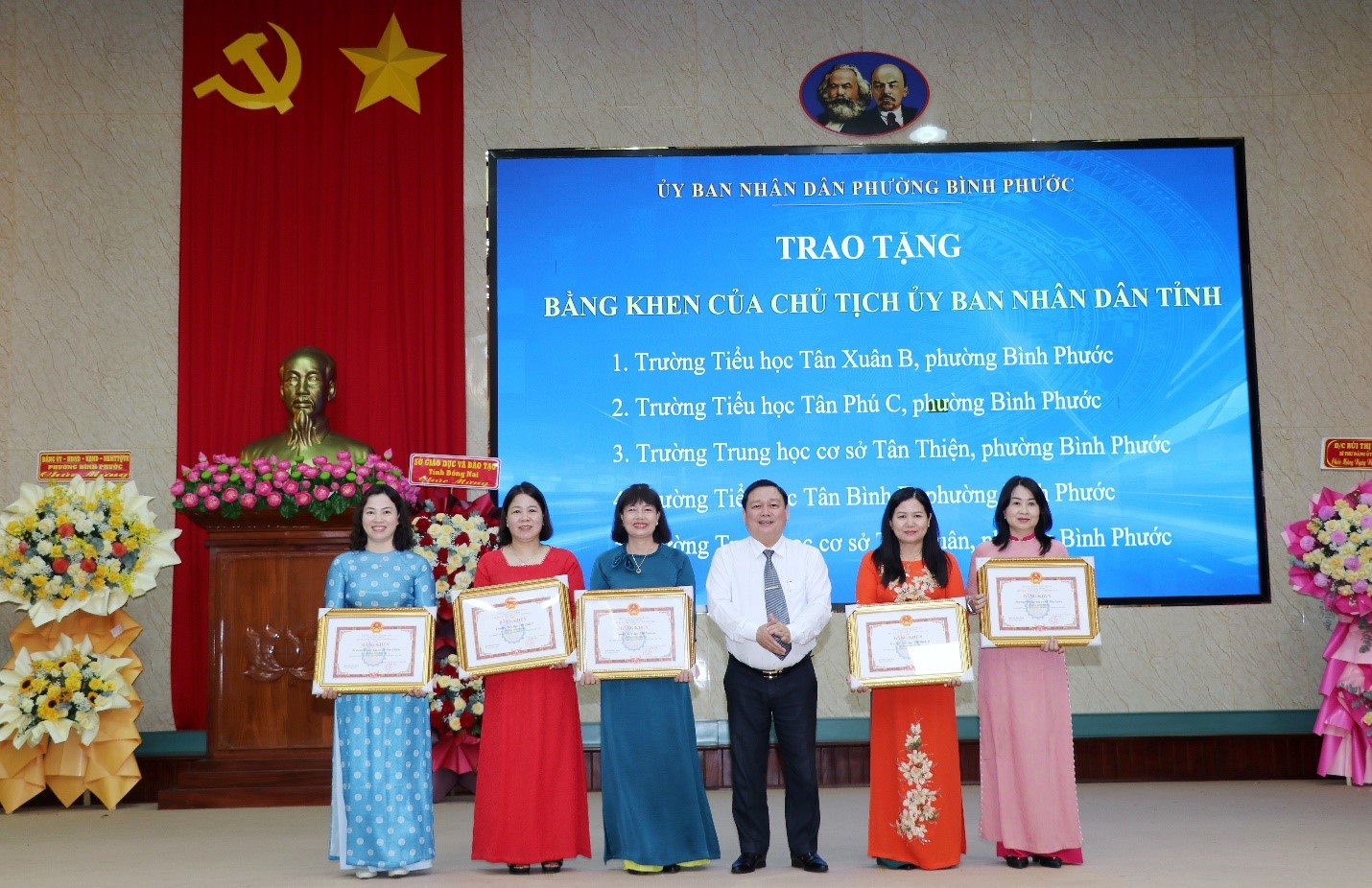 Tuyenduongkhenthuong 2