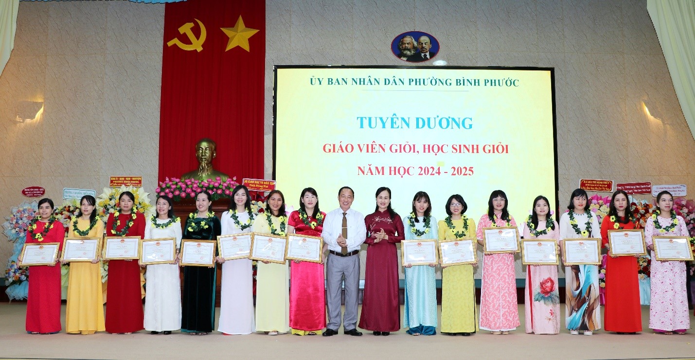 Tuyenduongkhenthuong 3