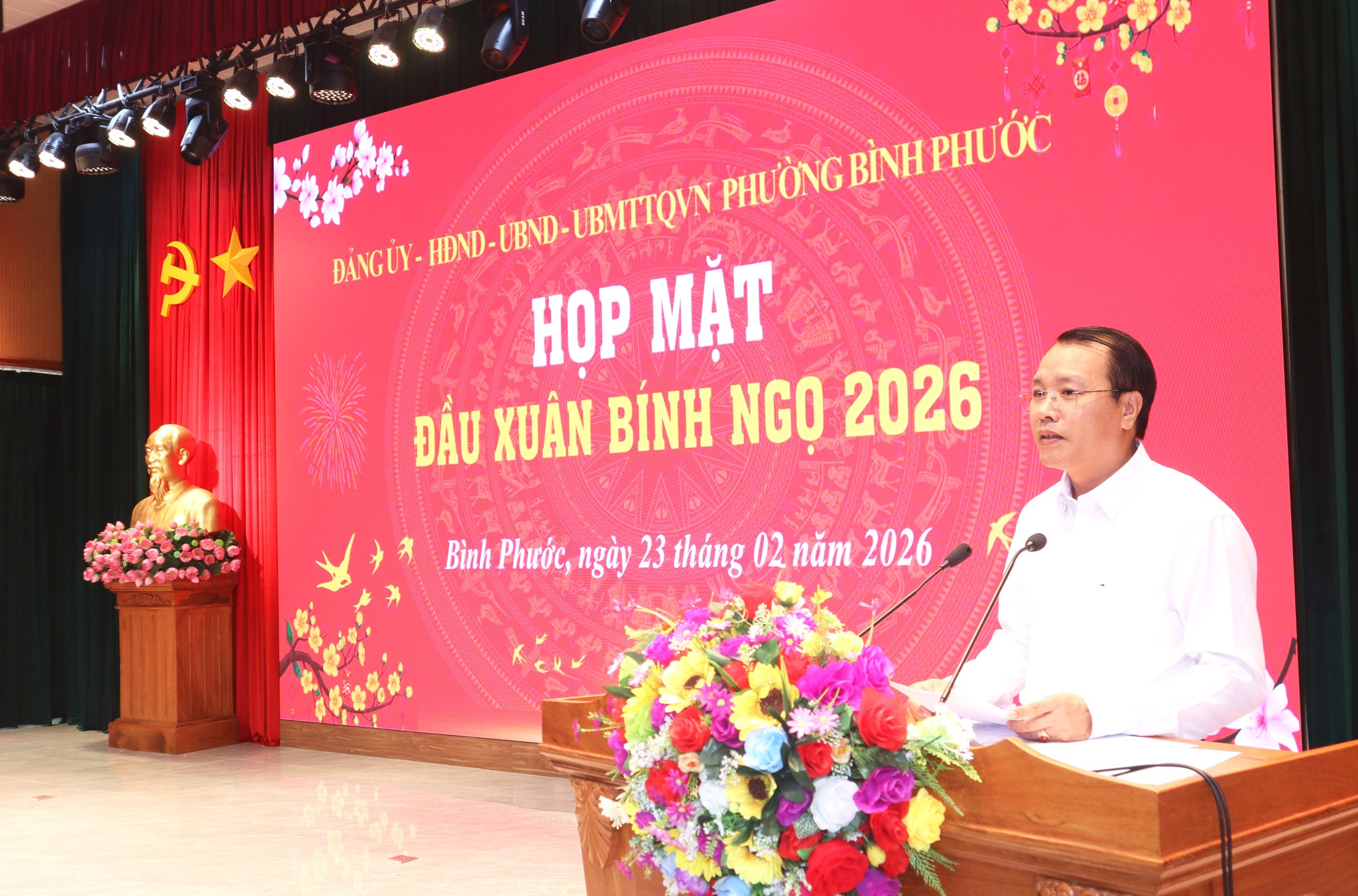 Hopmatdauxuan2026