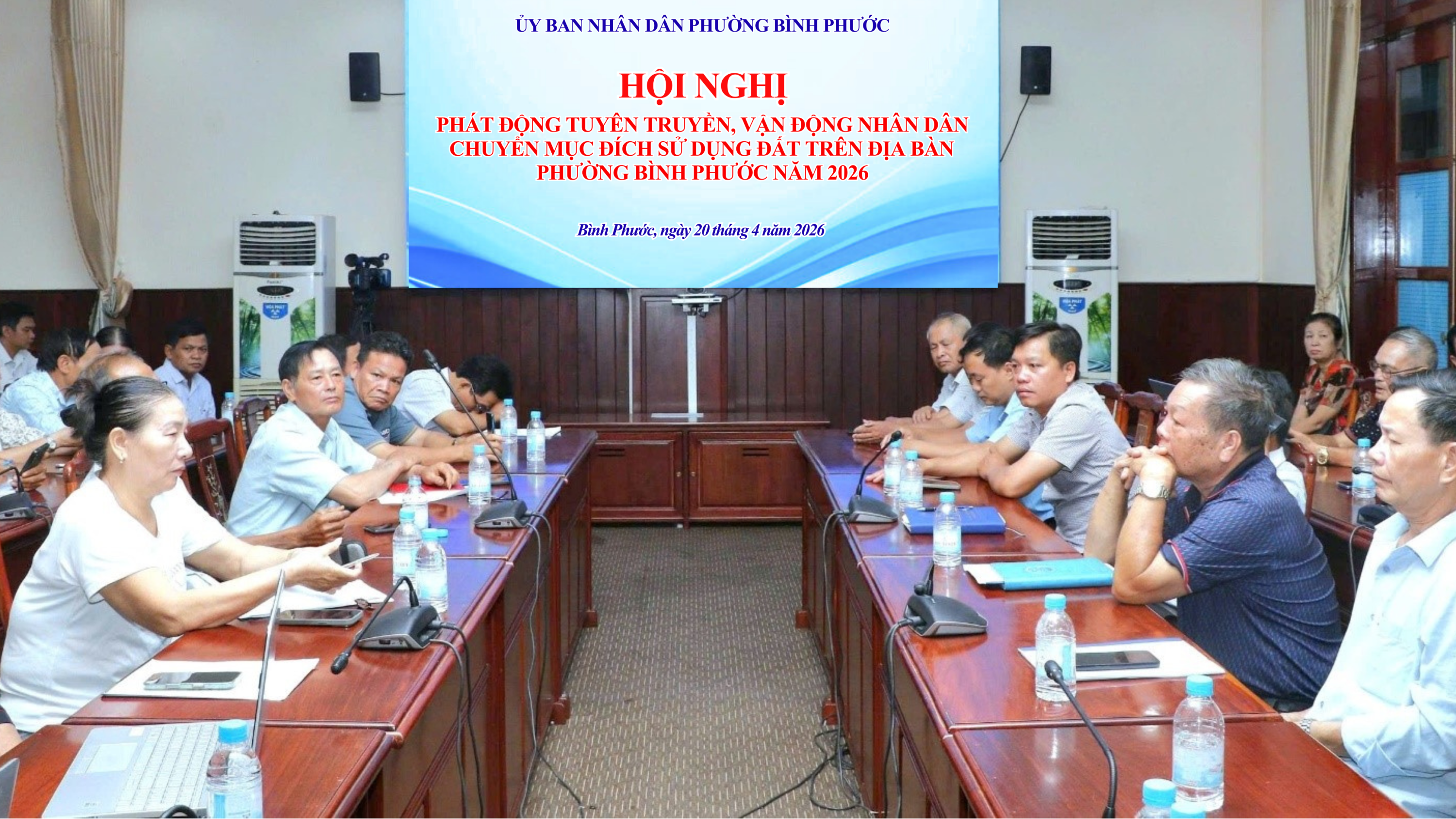 Blue Modern Abstract Company Zoom Virtual Background (1)