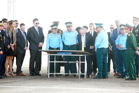 3 san bay_18102018.jpg