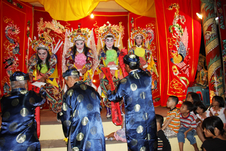 Nghi-thức-cúng-đình-ở-đình-Bình-Trước.jpg