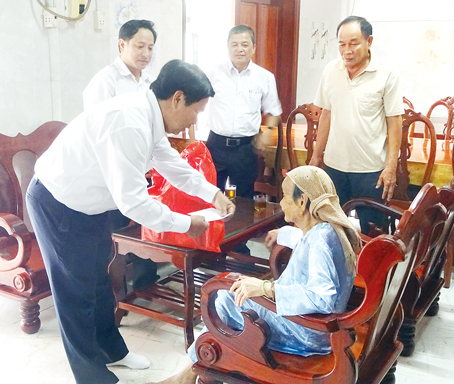 5 bo sung (Bi thu Huyen uy Nhon Trach).jpg