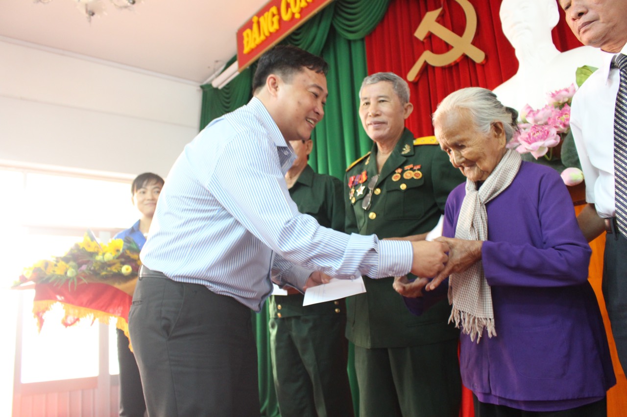 ĐN.jpg