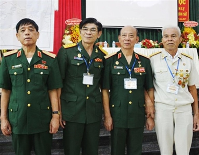 ĐV.jpg