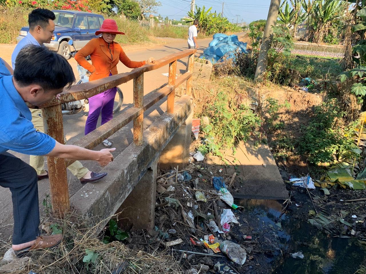 05.05-Thoat lu 5 xa kiem tan-cong (ok).jpg