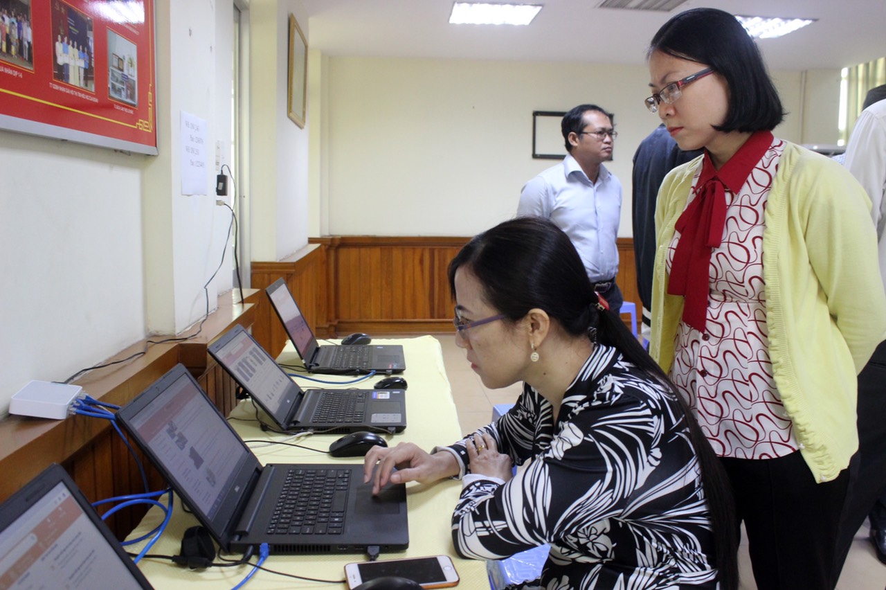 05.05-Thương mại điện tử.jpg
