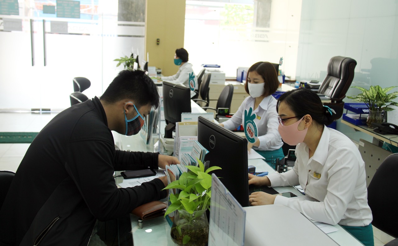 12.8 Nâng cao chất lượng hoạt động tín dụng.jpg