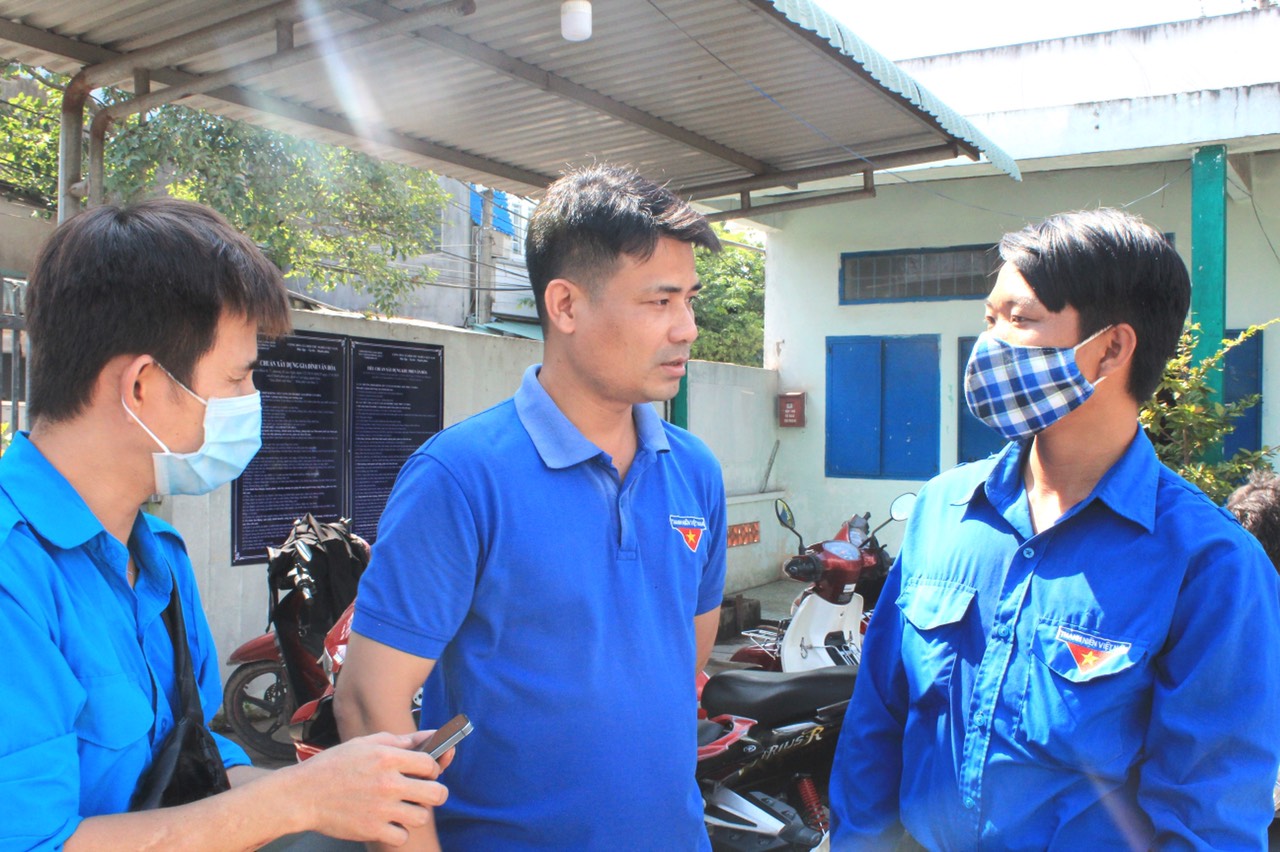 31.8-Bài 3.jpg