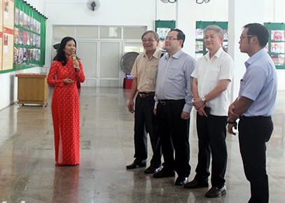 images231837 QMC.jpg