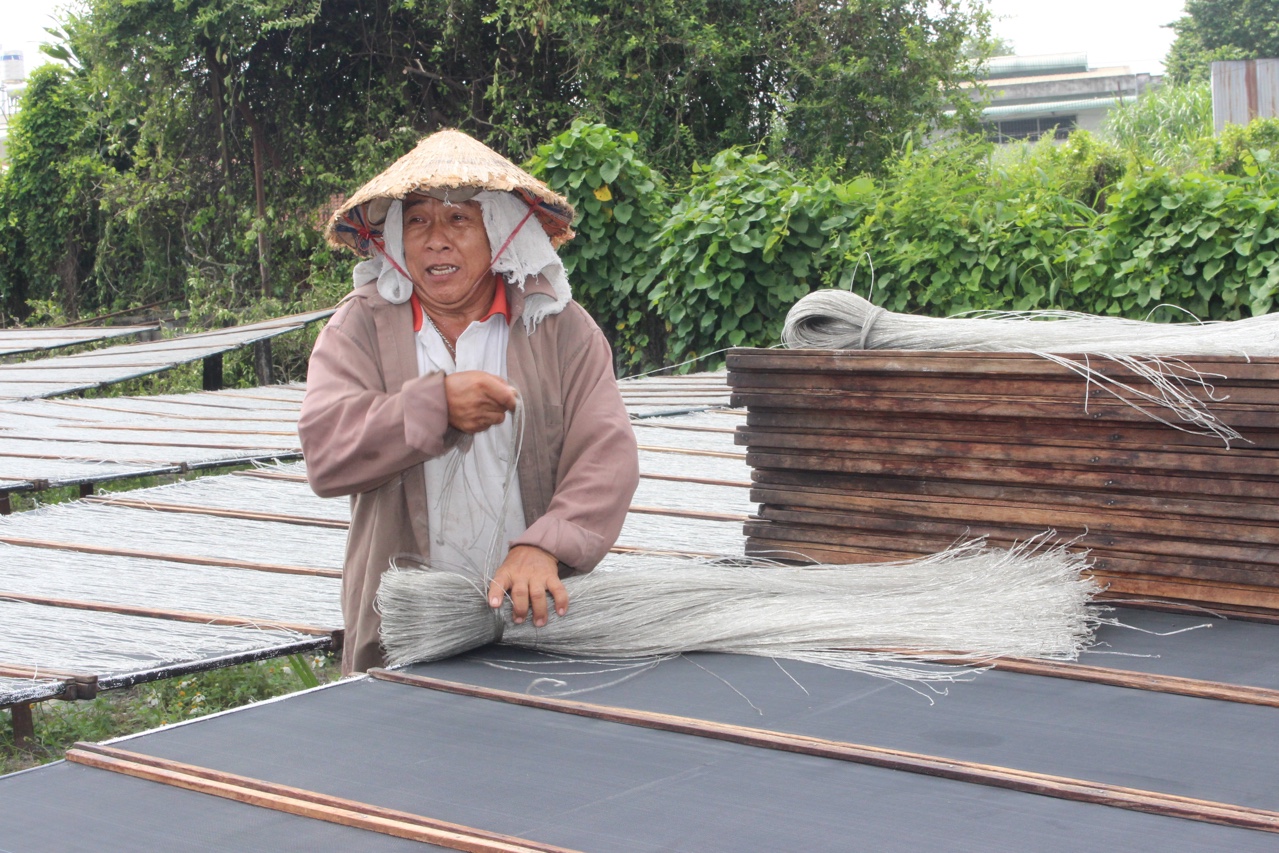 21.10-H1 Phát triển nghề làm miến ở Biên Hòa.jpg