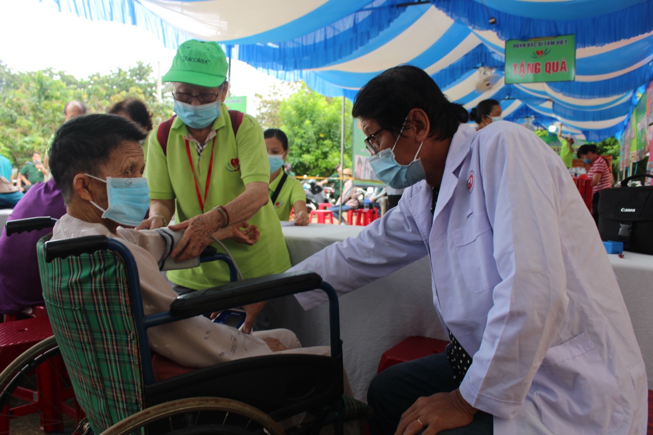 4.11-H3 Giảm nghèo.jpg