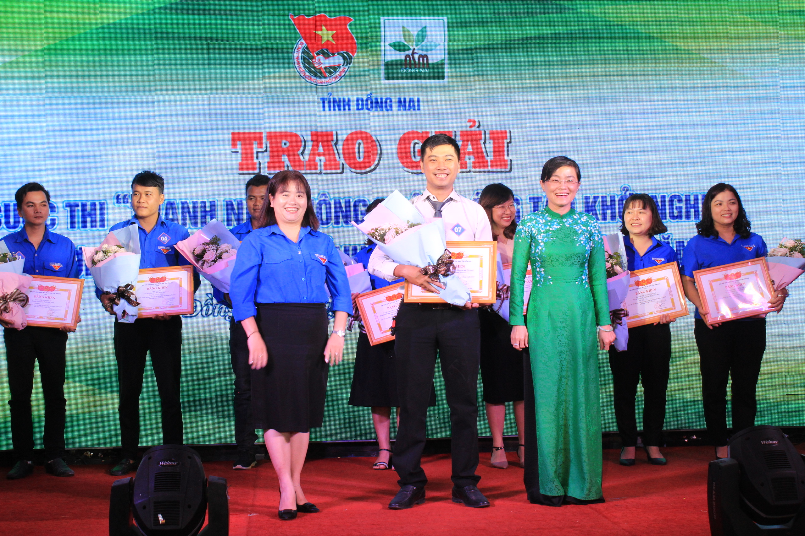 aaaz2194044392009_2c6c0a25cdf401252dc095a96a6b7cdf (1).jpg