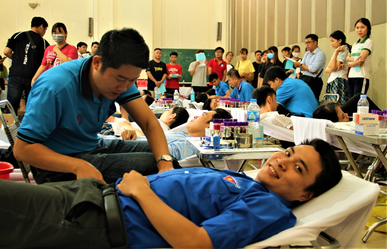 1.12-Tin Tiếp nhận hơn 42,4 ngàn đơn vị máu.jpg